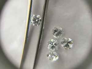 คุณภาพสูง1.00กะรัต tcw 2.75มม. HPHT ห้องปฏิบัติการ CVD เพชรสังเคราะห์สี D-E-F ความชัดเจน VVS เพชรหลวมโรงงานโดยตรง" - Product Image 3