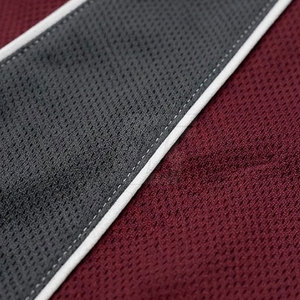 Ensemble uniforme de golf respirant : Polo de performance et short assorti – Tenue de sport pour joueurs, clubs, entraînements et événements - Product Image 5