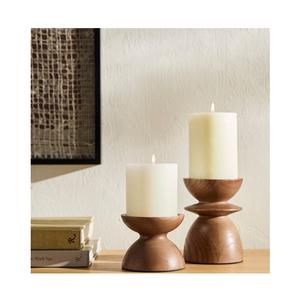Porte-bougie en bois fini lisse avec des accents en bois naturel apportant une lumière douce et une ambiance chaleureuse à tout espace intérieur - Product Image 6
