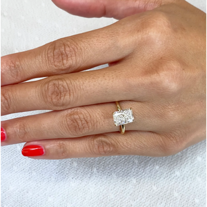 Anillo de Compromiso con Diamante Blanco Solitario Cultivado en Laboratorio, Corte Radiante, Oro Amarillo de 14kt, 18kt, 10kt, 9kt, 2.00ct, Certificado IGI, para Mujer - Product Image 4
