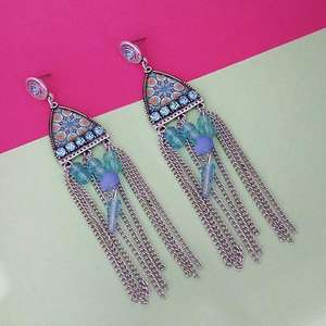 Urthn Blue Meenakari Stone Chain Drop Tassel Pendientes Accesorio de moda 1311826A - Product Image 1