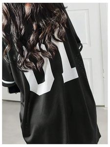 เสื้อเจอร์ซีย์ฟุตบอลคอวีขนาดใหญ่พิเศษเสื้อ Y2k แนวสตรีทสวมใส่สบายทันสมัย - Product Image 5