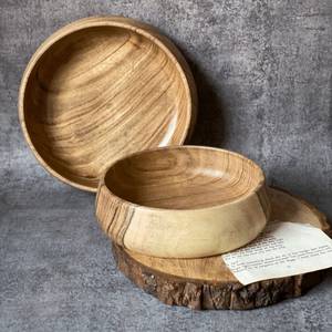 Set of 2 Acacia <b>Serving</b> <b>Bowls</b> Stunning Character Ideal Gift Versatile Fruit Salad <b>Bowls</b> <b>Christmas</b> Gift - Product Image 3