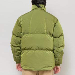 Chaqueta de Plumón de Nailon Teñido al por Mayor OEM 2025, Chaqueta de Plumón de Nailon Ondulado Teñido en Oro, Color Carbón Profundo - Product Image 6