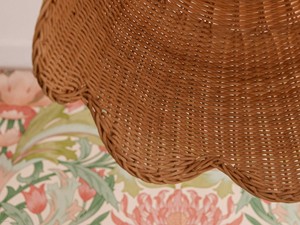 Elegante pantalla tejida de ratán bohemio, lámpara colgante de techo de mimbre natural hecha a mano para decoración de dormitorio o cafetería - Product Image 5