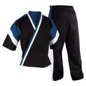 Karate GI ligero con alta durabilidad y comodidad ideal para estudiantes y profesionales que practican artes marciales uso diario - Product Image 3