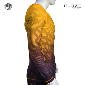 Custom Made manga larga MMA Rash Guards Diseña tu propio logotipo-Servicio OEM para adultos - Product Image 4