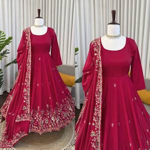 Vestido de Novia de Seda Crepé Natural para Mujer, Última Tendencia en Atuendo Étnico, para Fiestas, Uso Festivo, Uso Diario Informal y para Eventos - Product Image 3