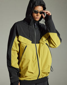 Hermoso estilo Conjuntos personalizados para hombres Ropa de calle ligera Chándal de nailon Conjunto de pantalones cortos cortavientos para hombres - Product Image 4