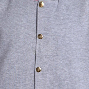 เสื้อแจ็คเก็ตฤดูหนาวแบบ Letterman สำหรับผู้ชาย แห้งเร็ว คอตั้ง สีและโลโก้ปรับแต่งได้ คุณภาพสูง ผลิตตามสั่ง - Product Image 6