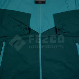 Ensemble Short et Coupe-Vent Zippé Deux Pièces Unisexe en Gros, Couleur Personnalisable, 100% Polyester Respirant, Tenue de Jogging d'Été avec Votre Logo - Product Image 6