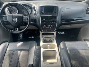 Dodge Grand Caravan SXT d'occasion à bas prix, modèle 2019, à vendre - Product Image 3