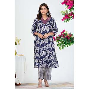 Elegante Conjunto de Kurta Azul Marino con Estampado Floral, Mangas Tres Cuartos y Dupatta para Primavera/Verano - Product Image 6
