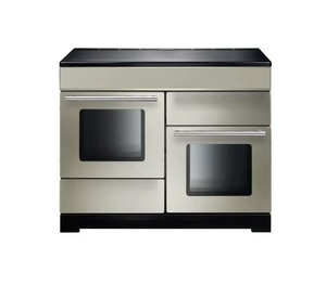 Cuisinière électrique professionnelle de 110 cm – Four à convection à trois cavités – Hub de cuisson intelligent de qualité industrielle contrôlé par application - Product Image 3