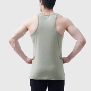 Débardeurs de sport en gros pour hommes – Couleur unie, séchage rapide, respirants, tricotés, grandes tailles - Product Image 2