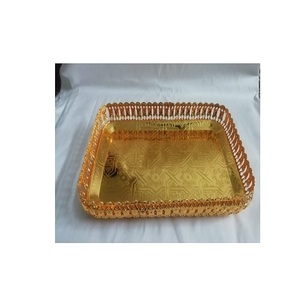 ถาดเสิร์ฟอาหารโลหะเคลือบทองงานแฮนด์เมดถาดเสิร์ฟอาหารทรงสี่เหลี่ยมดีไซน์ตามสั่ง - Product Image 1