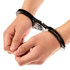 Esposas de Acero Profesionales de Alta Resistencia con Doble Bloqueo, Venta al por Mayor OEM, Esposas de Seguridad de Metal Negro con Triple Bisagra - Product Image 2