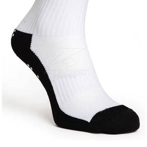 Chaussettes de sport avec conception de logo personnalisé, produits de haut de gamme, service OEM, chaussettes de sport à prix raisonnable pour hommes - Product Image 6