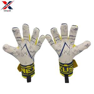 Professional Unisex Leather Goalkeeper <b>Gloves</b> Moisture Wicking Non-Slip for Kids Adults High Quality Outdoor Use for Soccer - Product Image 2