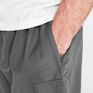 Short cargo léger personnalisable pour homme Matériau respirant Couleur unie Style décontracté pour votre propre conception - Product Image 6