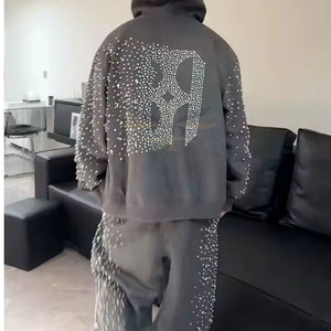 Survêtement en strass de la meilleure qualité, ensemble deux pièces avec veste zippée et pantalon, survêtement élégant en strass - Product Image 2