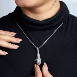 Pendentif de style hip-hop en argent sterling 925 avec diamants de laboratoire ronds et brillants Chic Pearl Gold Accent Charm pour cadeaux - Product Image 6