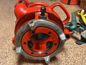 13191065 Industrial OEM Heavy-Duty 141 Receding Geared Pipe Threader Manual Handheld <b>Threading</b> <b>Tool</b> Steel Iron Pipes US Origin - Product Image 3