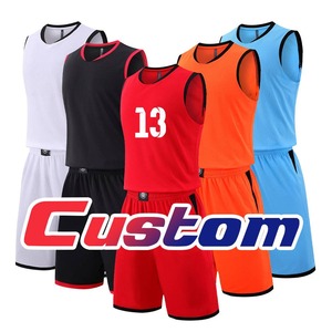 2025 nouveau uniforme de football sublimé à col en V personnalisé votre propre conception de Logo Bsci Polyester léger séchage rapide respirant - Product Image 6