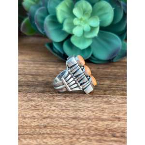 Russell Sam Spiny Oyster & Sterling Silver <b>Ring</b> Size 8 Rhodium-Plated Fine Jewelry with Coral and <b>Turquoise</b> Inlay - Product Image 4
