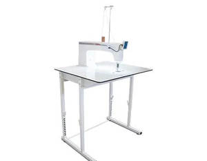 NOUVEAU TOP Quilt Maker Pro 18 Machine à coudre programmable avec coupe-fil et mécanisme d'alimentation manuel - Product Image 1