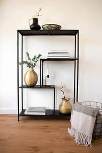 Maceta de Metal de estilo Vintage recubierta de oro, nueva última decoración del hogar, jarrón de precio al por mayor con diseño Floral - Product Image 2