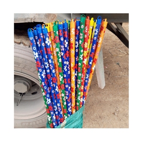 Maison Eucalyptus Bois Matériau Bois Manche de Balai Fleur Et Pointillé Fabriqué Du Vietnam À Vendre - Product Image 1