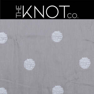 Ensemble de draps de lit double en satin TC-200 style uni avec motif brodé jetable pour la maison, l'hôtel ou l'hôpital - Product Image 2