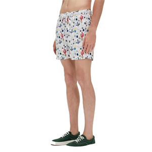 Pantalones cortos de playa de alta calidad para hombre Pantalones cortos de natación con logotipo personalizado Ropa de playa de verano Pantalones cortos 100% Pantalones cortos estampados de poliéster - Product Image 2