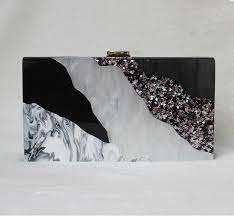 Bolso de Mano de Resina Hecho a Mano con Diseño de Color Único, Elegante Bolso de Mano de Resina con Textura Suave de Primera Calidad - Product Image 3