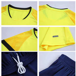 24-25 Jersey de fútbol en blanco para equipos Árbitro de manga corta Unisex 100% Poliéster Secado rápido Antibacteriano Promoción de septiembre - Product Image 4