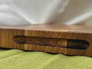 Planche à découper et plateau de service en plastique recyclé - Product Image 3