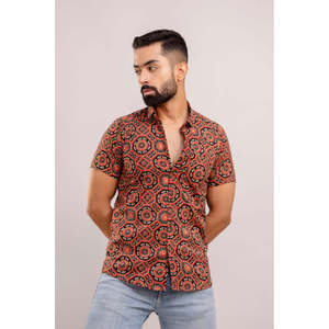 Chemise décontractée 100 % coton pour homme, imprimé ethnique noir et bordeaux, manches courtes, tissu popeline respirant, col cubain, ODM - Product Image 3