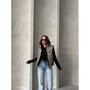 Women's <b>Quilted</b> Vests Wholesale Elegant <b>Waistcoats</b> for Layering - Product Image 3