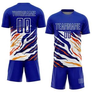 Camiseta de fútbol personalizada para hombre con sublimación, diseño en blanco, uniforme de fútbol ecológico y secado rápido de 100% poliéster - Product Image 1
