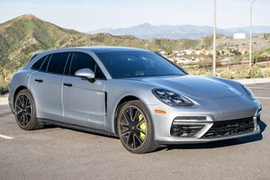 2018 Porsche Panamera Turbo S Hybride Sport Turismo - Product Image 2