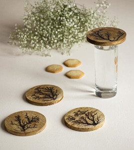Posavasos de nogal Posavasos de cuero de PU personalizado de forma cuadrada con logotipo grabado láser - Product Image 3