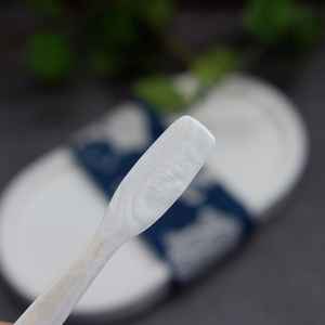 Elegante cuchara hecha a mano de madreperla, perfecta para caviar, postres o decoración. Lujoso, suave y natural. - Product Image 4