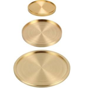 Posavasos cuadrado de metal plateado en blanco de gran oferta Forma cuadrada con logotipo láser Posavasos de gran oferta con soporte de metal - Product Image 2