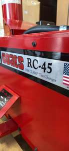 Machine à changer les pneus Heavy Duty CoatsS RC-45 avec pince de jante, garantie complète, en stock - Product Image 6