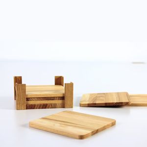 Juego al por mayor de 6 posavasos cuadrados naturales pulidos de madera de haya y nogal con soporte hechos a mano por NHE Overseas EN LA India - Product Image 2