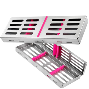 Cassette de stérilisation avec inserts en silicone amovibles (2 pièces) – Contient 5 instruments – Acier inoxydable allemand - Product Image 3