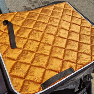 Coussinets de selle cheval sur mesure, vente en gros, mode, produits cheval élégants, équipement d'équitation - Product Image 1