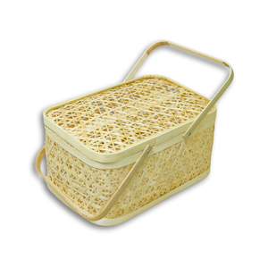 VENTE CHAUDE Exportation du Vietnam Le cadeau parfait: des paniers en bambou remplis de goodies triés sur le volet - Product Image 1