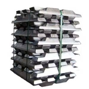 Lingot d'aluminium 99.7 pour cent à vendre en grandes quantités pour la fusion de fonderie et les opérations de raffinage industriel - Product Image 3